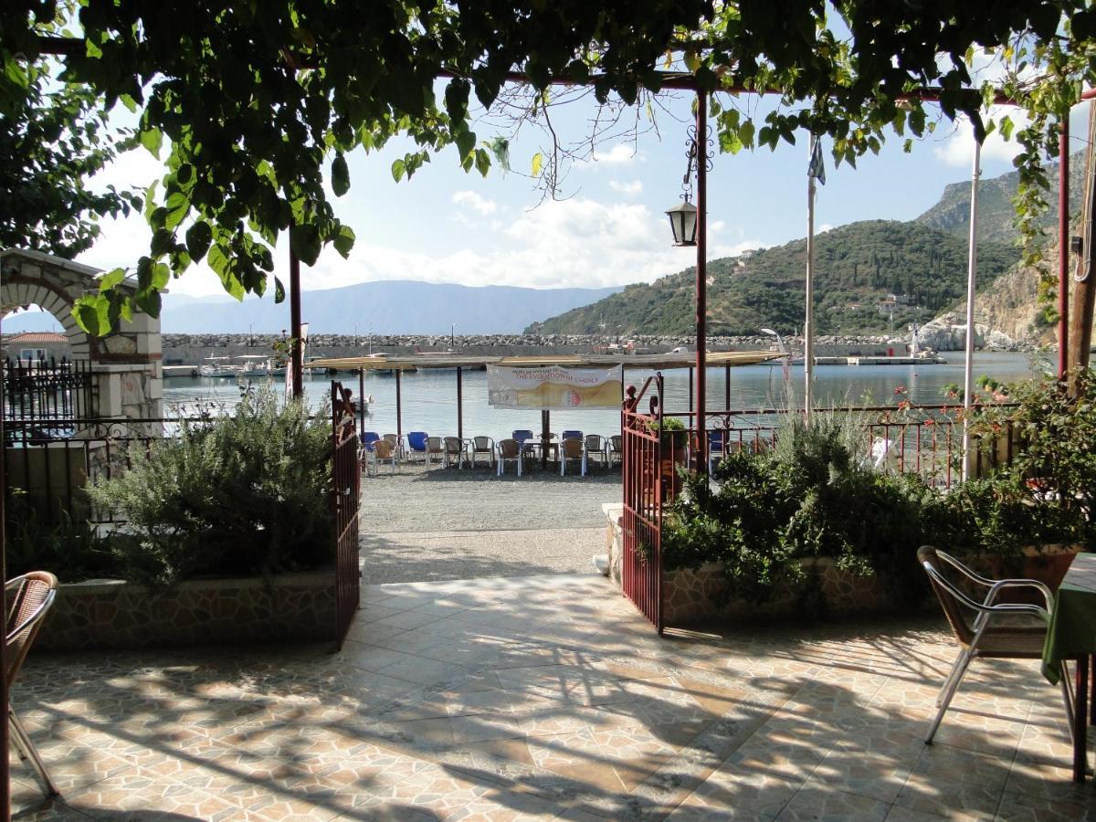 Porto Sabatiki Hotel Sampatiki Exterior photo