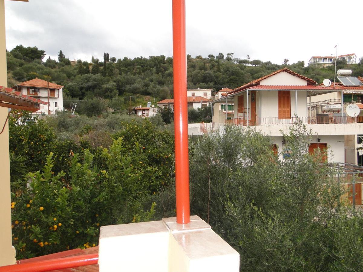 Porto Sabatiki Hotel Sampatiki Exterior photo